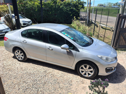 Peugeot 408 1.6 Allure 115cv