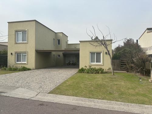 Casa En Venta En La Reserva Cardales Apto Credito!!