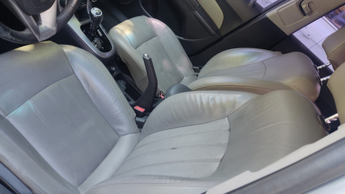 Chevrolet Cruze 1.8 Ltz Mt 5 p