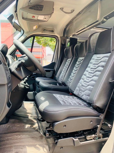 Renault Master Minibus 2.3 Executiva L3h2 16l 5p - Prime