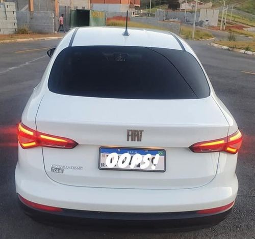 Fiat Cronos 1.3 Drive Flex 4p