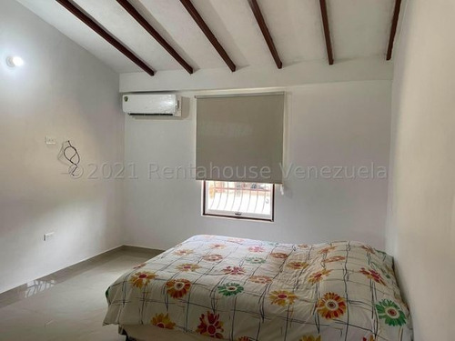 Imagen 11 de 18 de Gustavo Zavala Rentahouse 22-10056