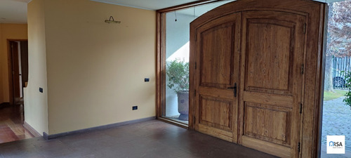 Imagen 12 de 30 de Maravillosa Casa En Sector Exclusivo De Lo Barnechea