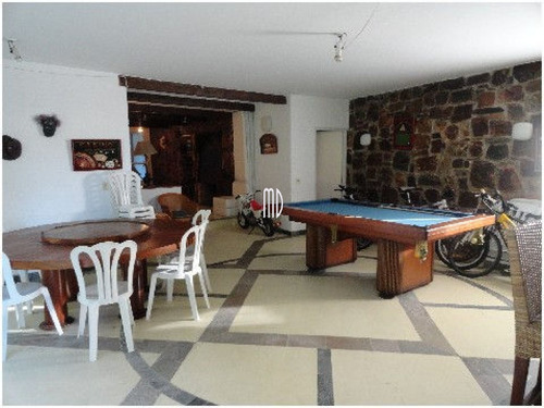 Hermosa Casa En Playa Mansa Consulte!!!!- Ref: 6520