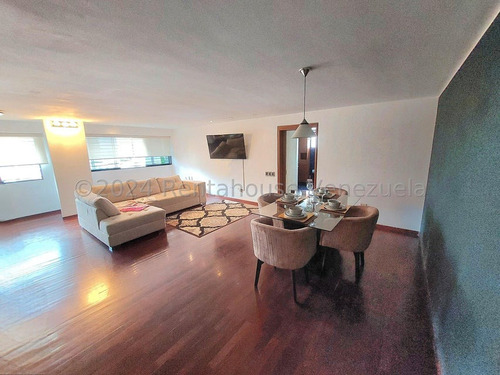 Apartamento Amoblado En Alquiler En Altamira