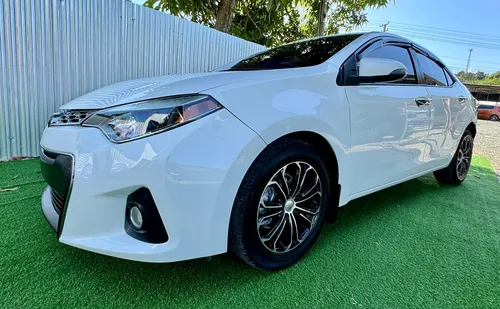2014 Toyota Corolla $765,000