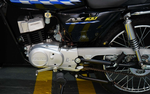 Suzuki Ax100 Negra
