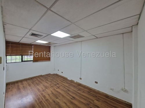 Apartamento En Venta Parroquia La Candelaria 25-20720