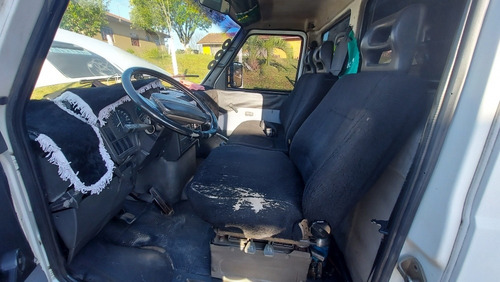 Imagem 7 de 25 de Iveco 3515 Baú De 4.50 Carga Seca
