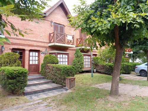 Duplex Tipo Casa C/ Patio Y Parrilla Venta Pinamar