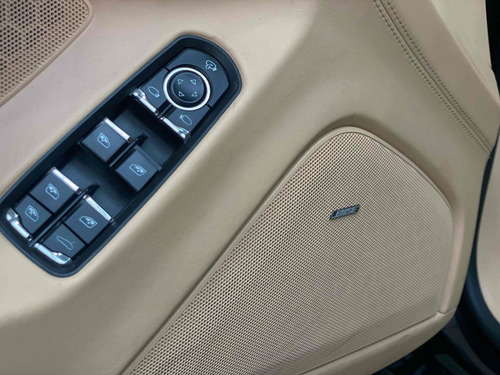 Porsche Panamera 4.8 V8 Turbo Gasolina 4p Automático