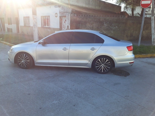 Volkswagen Vento 2.0 Advance 115cv 2011