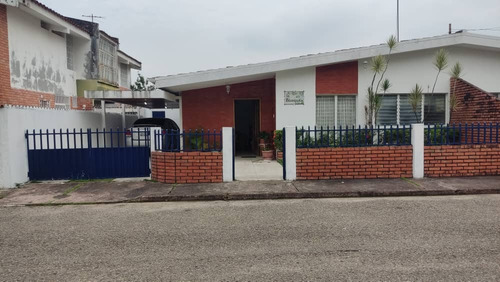 Casa En La Urbanizacion Bajumbal En Venta