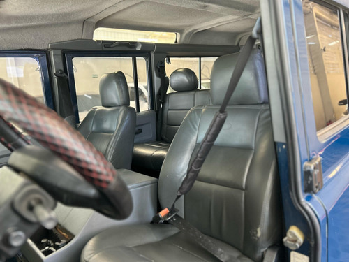 Land Rover Defender 2.5 CSW 110 4X4 TURBO DIESEL 4P MANUAL