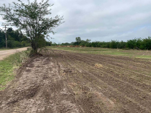 Imagen 6 de 7 de Venta De Lotes Sobre Laguna Barrio Cerrado En Desarrollo A 5 Minutos De La Nueva Autopista Zona Oeste