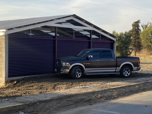 Dodge Ram 2500 5.7 Pickup Crew Cab Laramie 4x2 Mt