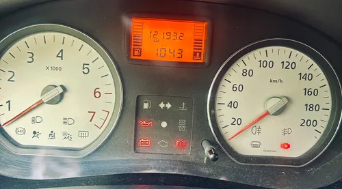Renault Logan 1.6 Dynamique - Única Dueña, Excelente Estado.