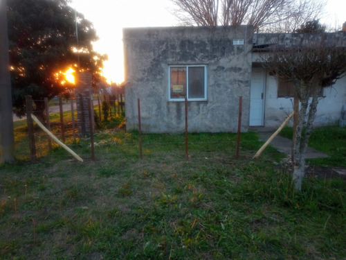 Casa A Terminar Con Excelente Local Ambos Independientes Liquidoooo !!! Precio Final Con Todos Los Gastos Incluidos