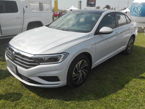 Volkswagen Vento 200 Tsi Tiptronic Fm