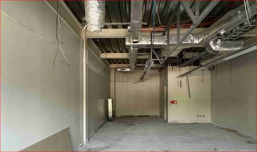 Arriendo Local Sc Ciudad Empresarial 81 M2 Uf 65+iva 