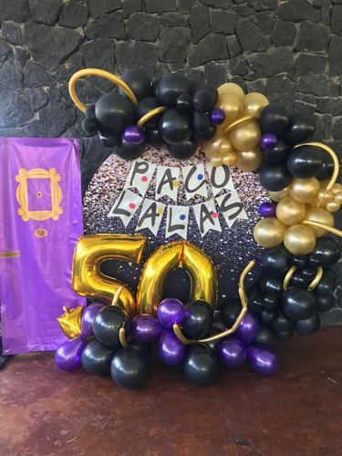 Decoración Con Globos, Mesas Y Barras De Dulces Y Botanas.