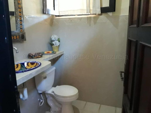 Imagen 3 de 16 de Marol Rentahouse Vende Casa En El Rincon Naguanagua 21-13681