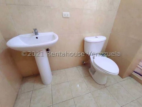 Imagen 10 de 14 de Casa En Venta Urb. Los Girasoles Cod 22-3097 Dlc