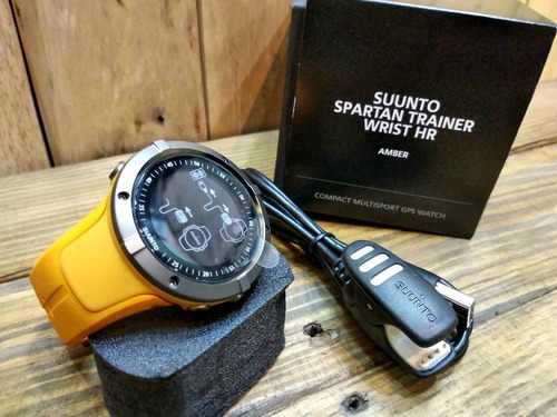 Relógio Suunto Laranja Spartan Trainer Wrist Ss023408000