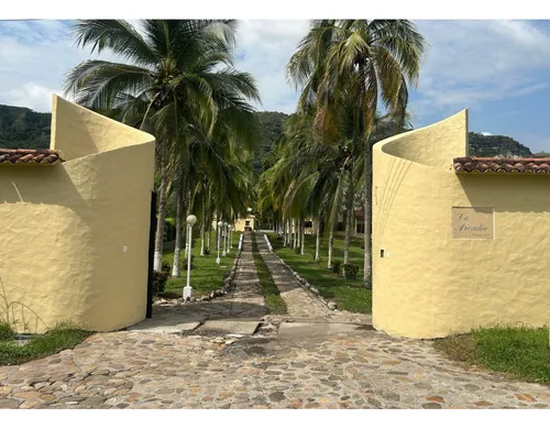 Casa Campestre En Honda, Tolima Una Gran Inversión!