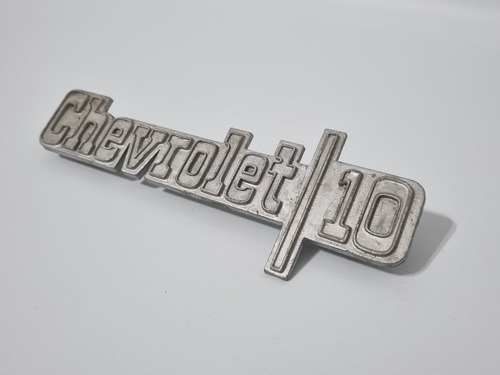 Insignia Chevrolet C10 Brava Original Lateral