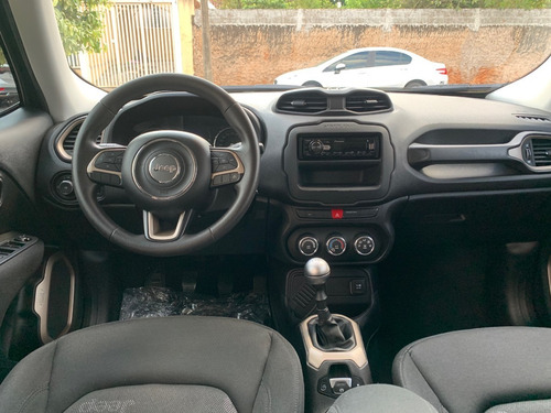 Imagem 6 de 8 de Jeep Renegade 1.8 Manual 18/18 Apenas 42 Mil Km