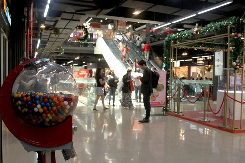 Locales Comerciales En Arriendo Espacio M, Santiago