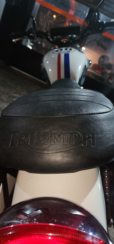 Triumph Scrambler 900