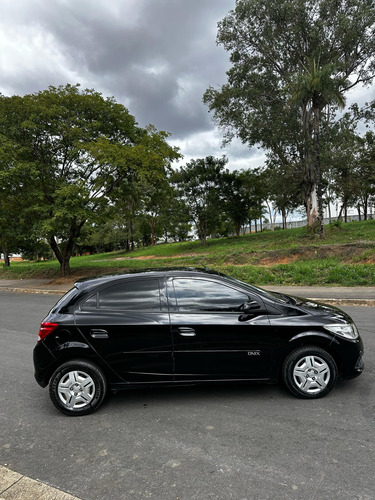 Chevrolet Onix 1.0 Lt 5p