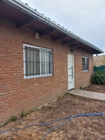 Imagen 25 de 26 de Casa Dos Dormitorios Con Piscina