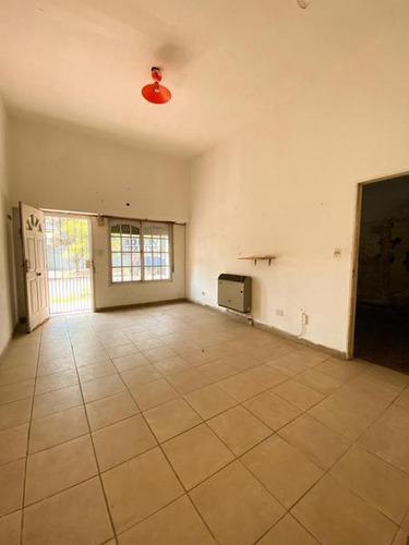 Departamento Tipo Casa En Venta En Lanus Oeste