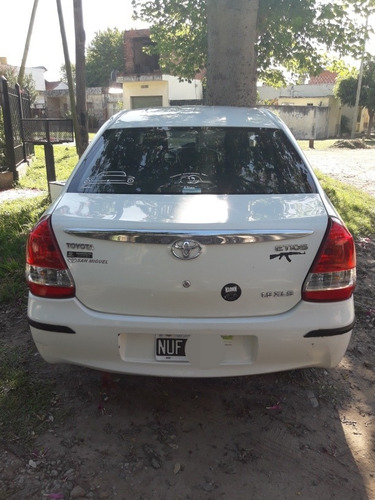 Toyota Etios 1.5 Xls 2014