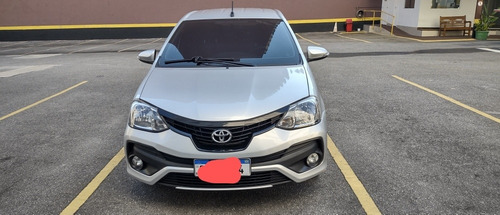 Toyota Etios 2017 1.5 16v Platinum Aut. 4p