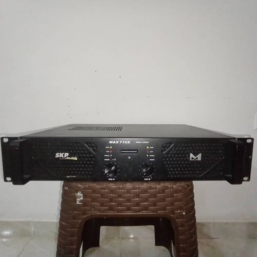 Amplificador Skp Pro Audio Max 710x  350w + 350w