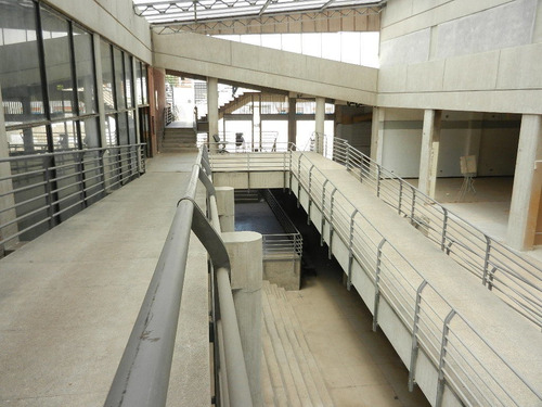 Imagen 7 de 12 de Alquilo Local 220m2 Santa Mónica 7688