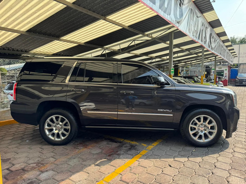 GMC Yukon 6.2 Denali V8 8 Vel At