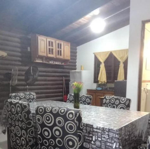Casa En Venta - 2 Dormitorios 2 Baños - Cochera - 275mts2 - Villa Gesell