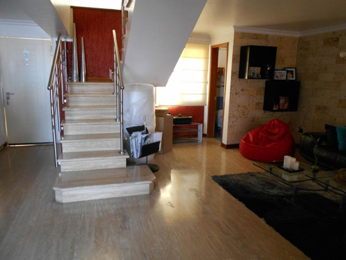 Imagen 11 de 14 de Ramiro E. Ruiz Vende Townhouse En Loma Linda Mls #22-8926