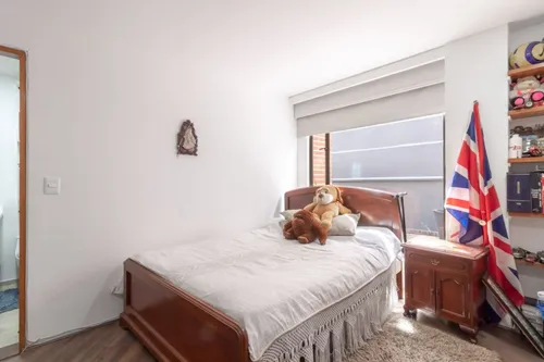 Apartamento En Venta En Chicó Navarra. Cod V11913