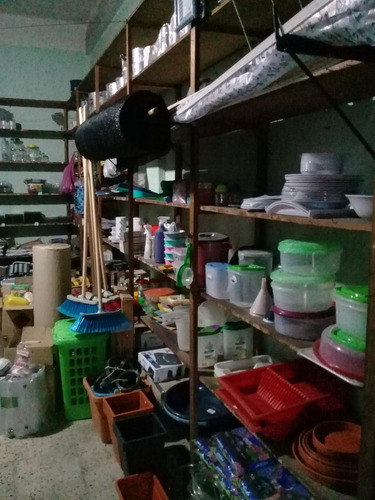 Fondo De Comercio Ferretería - Local De 33,00 M2 - Con Baño!