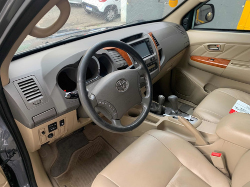 Imagem 3 de 5 de Toyota Hilux Sw4 Blindada Diesel