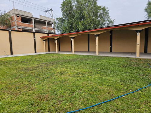 Salón De Eventos En Venta En Panuaya, Hgo.