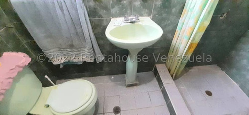 Imagen 8 de 30 de R.c +++ Casa En Venta En Santa Isabel Zona Oeste De Barquisimeto Lara +++código 22-20282 Rafael Carrasquel Vende Contáctame 0424.593.75.42 Instagram: @rentahouse.centrooccidente ++