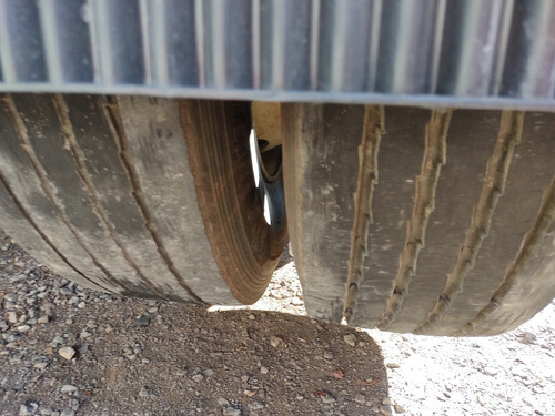 Imagem 10 de 14 de Volvo Fh12 380 02/02 - Trucado - R$ 125.000