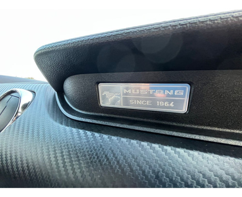 Ford Mustang 3.8 Coupe 3.7 V6 At